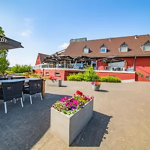 https://golf-country-hotel.luxembourghotelsguide.com