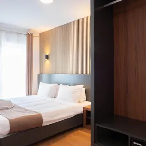 https://tritoni-marina-boutique-apartments-and-suites.hotelssaintjulians.com